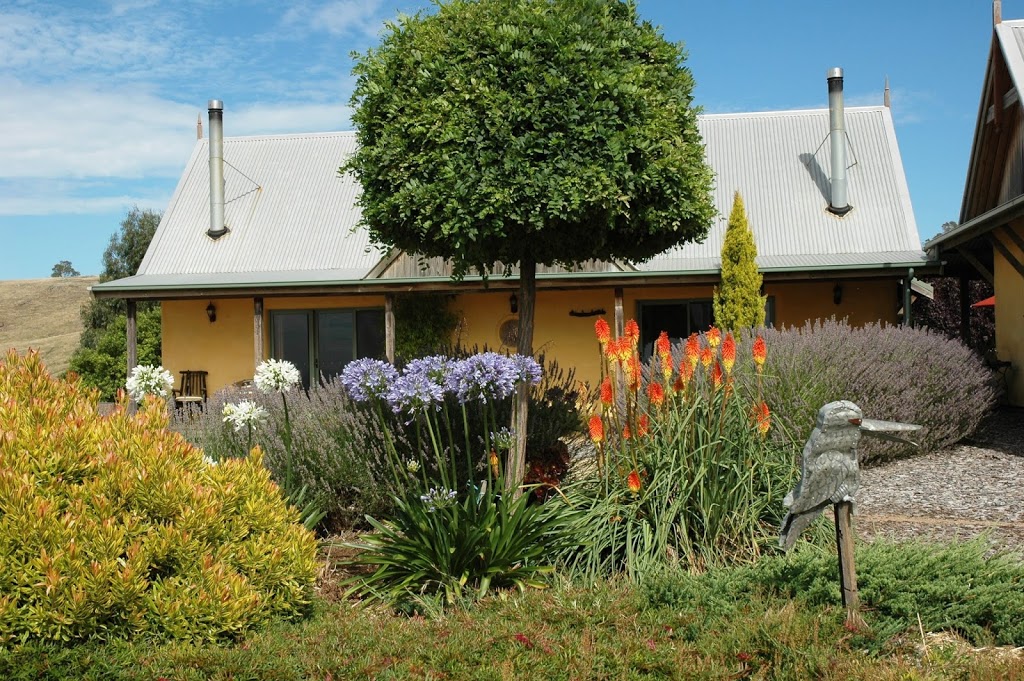 MillDuck Strawbale B&B | 143 Ford Rd, Harcourt North VIC 3453, Australia | Phone: (03) 5439 6451