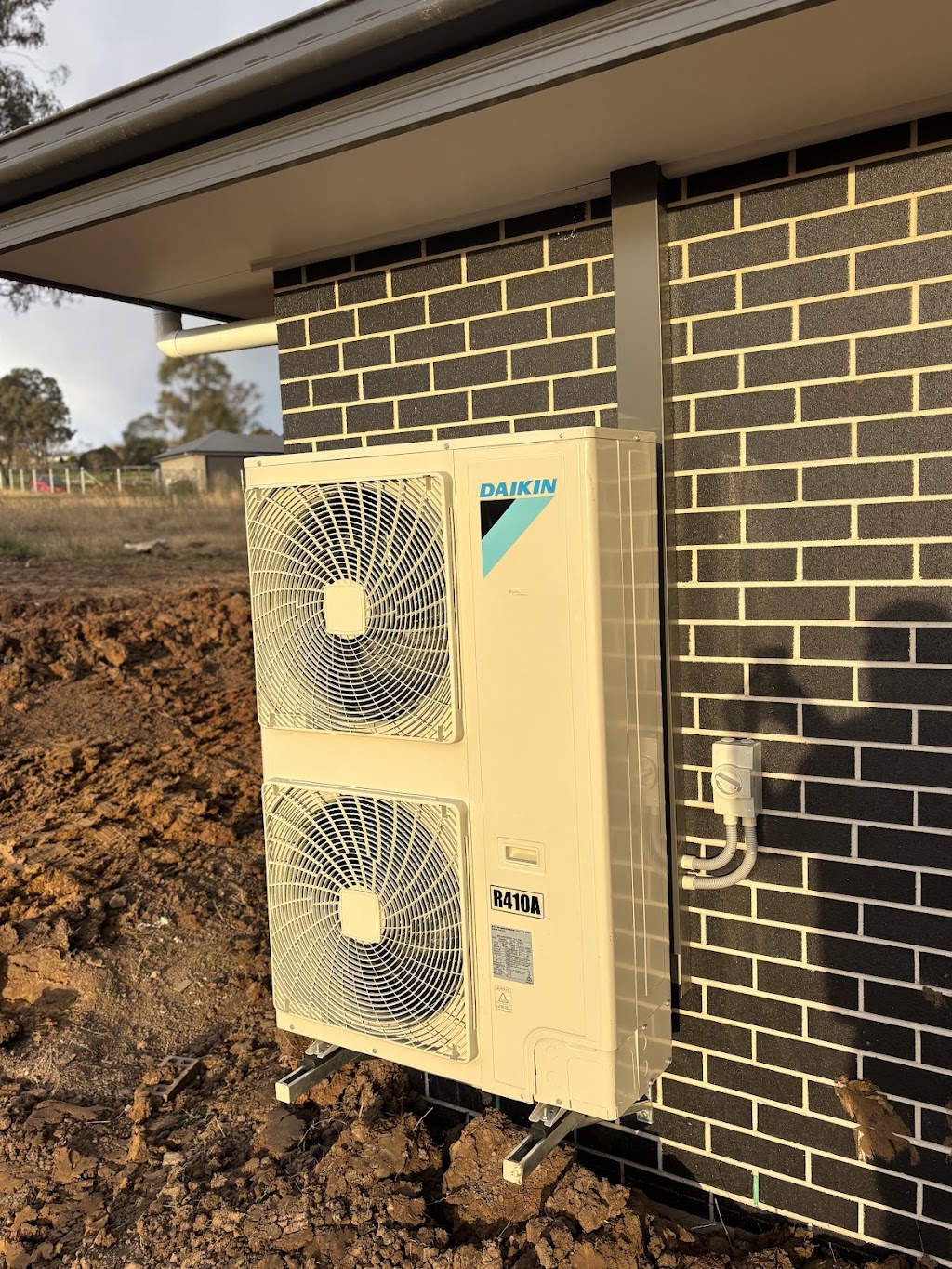 Cozy Airconditioning | 32 Second Ridge Rd, Smiths Lake NSW 2428, Australia | Phone: 0434 348 082