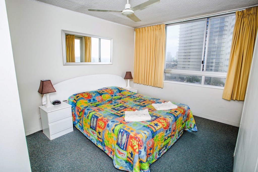 The Shore Holiday Apartments | 2 Ocean Ave, Surfers Paradise QLD 4215, Australia | Phone: (07) 5539 0388