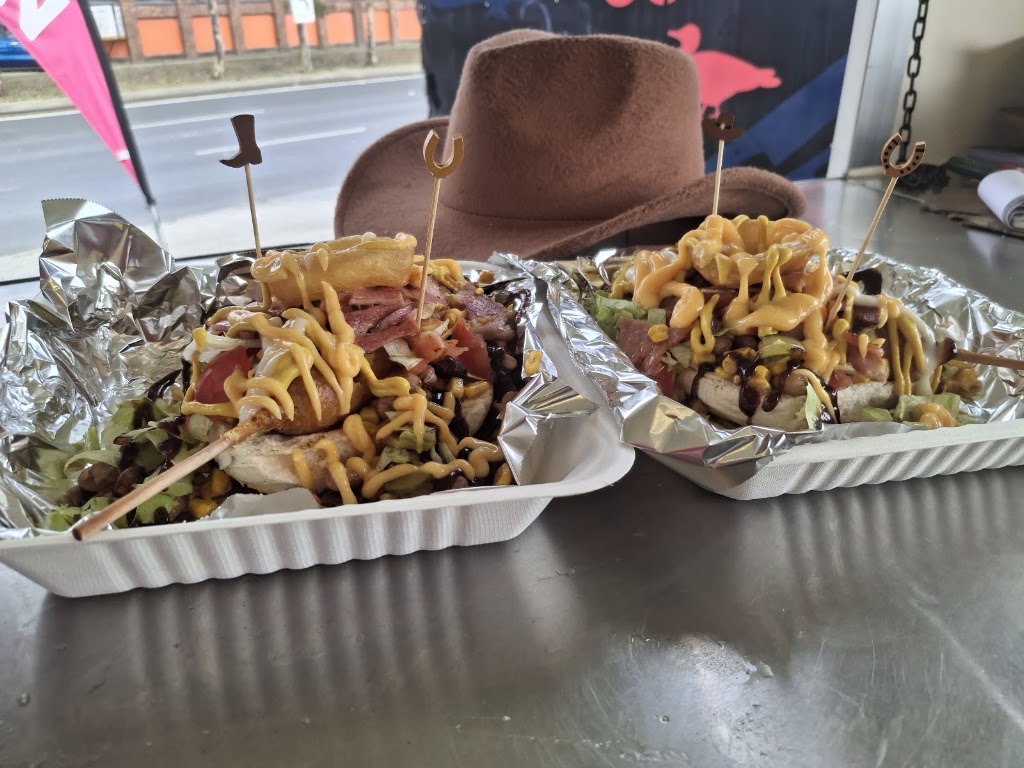 Cowboy Burger Saloon | Albatross Road &, Braidwood Rd, Nowra Hill NSW 2540, Australia | Phone: 0401 391 752