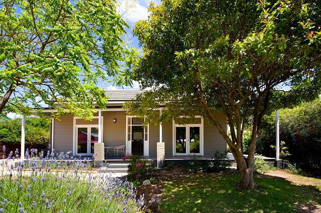 Birch Studio - Spa Villas on Main | real estate agency | 122 Main Rd, Hepburn Springs VIC 3461, Australia | 0390883111 OR +61 3 9088 3111