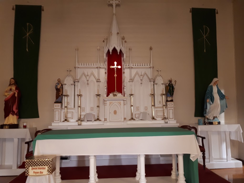 Saint Patricks Catholic Church | 3 Mulgrave Rd, Yungaburra QLD 4884, Australia | Phone: (07) 4091 1125