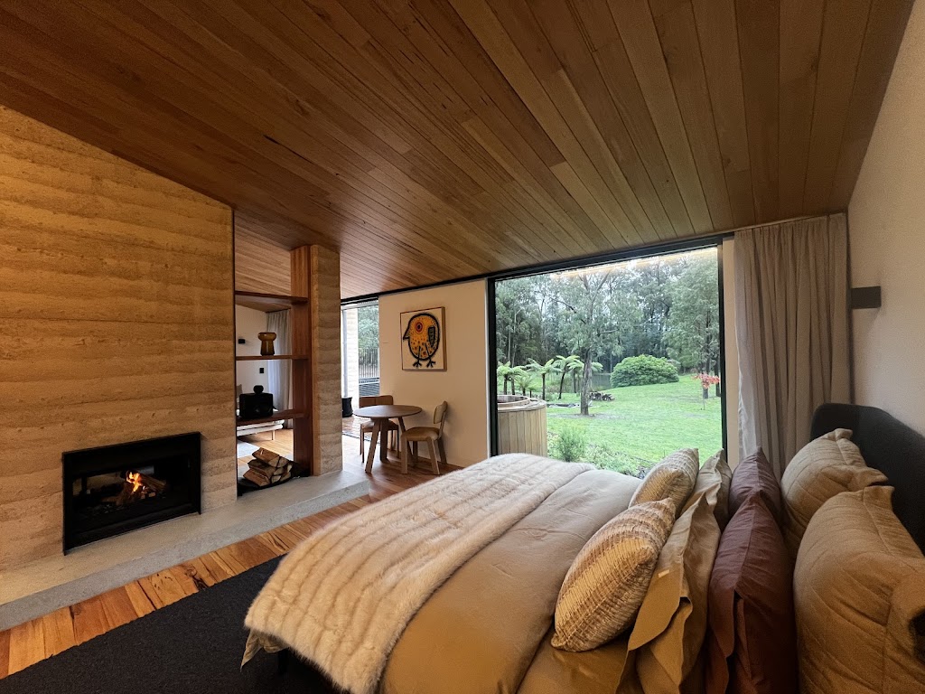 Pobblebonk Lodge | Gordons Bridge Rd, Kinglake VIC 3763, Australia | Phone: 0427 031 073