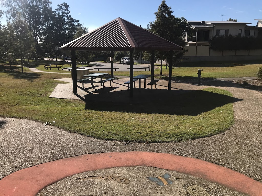 Clifton Hill Peace Park | park | 15 Tennessee Ave, Annerley QLD 4103, Australia | 0734038888 OR +61 7 3403 8888