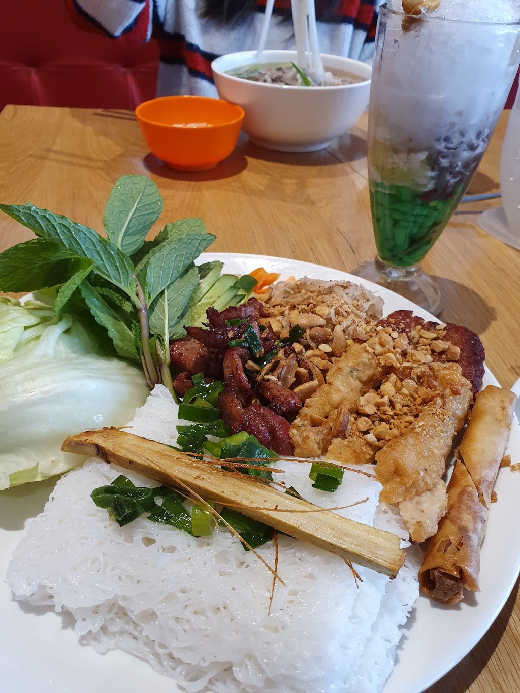 Pho Gia Hoi | restaurant | 4/288 Springvale Rd, Springvale VIC 3171, Australia | 0395482688 OR +61 3 9548 2688