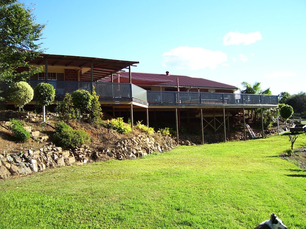 Decks N Pergolas - Timber Deck Builder Gold Coast | 18 Kingsway Dr, Molendinar QLD 4214, Australia | Phone: 0414 183 667