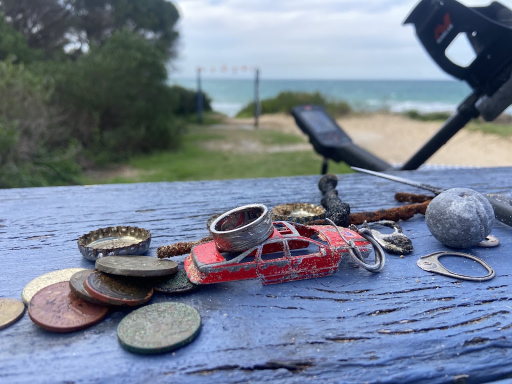 Callala Detecting, lost rings, necklaces etc | Callala Beach Rd, Callala Beach NSW 2540, Australia | Phone: 0491 093 981