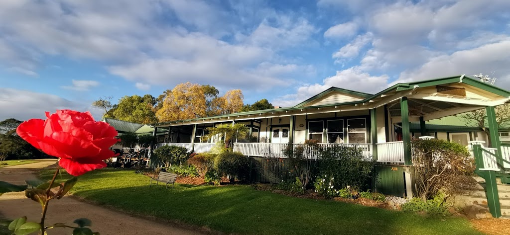 Karbeethong Lodge | 16 Schnapper Point Dr, Mallacoota VIC 3892, Australia | Phone: (03) 5158 0411