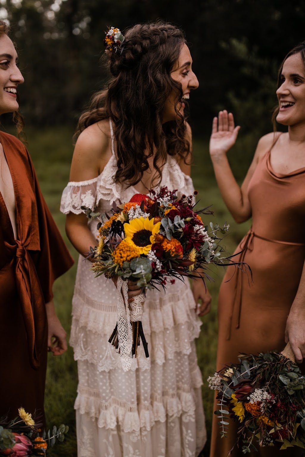 Flor Petal Florist | 6 Baikie Cres, Charlestown NSW 2290, Australia | Phone: 0421 679 456