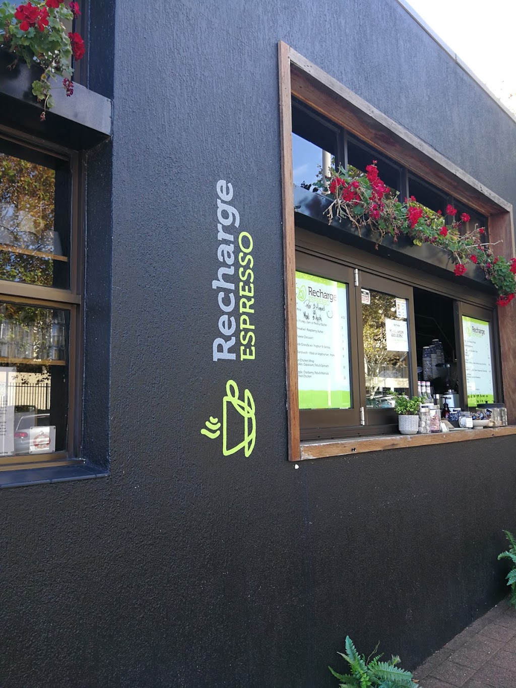 Recharge Espresso | cafe | 2a/2 Dick St, Newcastle West NSW 2302, Australia | 0249117631 OR +61 2 4911 7631