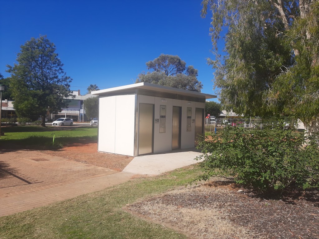 Public Toilet - Bob Poncho Park | Jane St, Cunnamulla QLD 4490, Australia | Phone: (07) 4655 8400