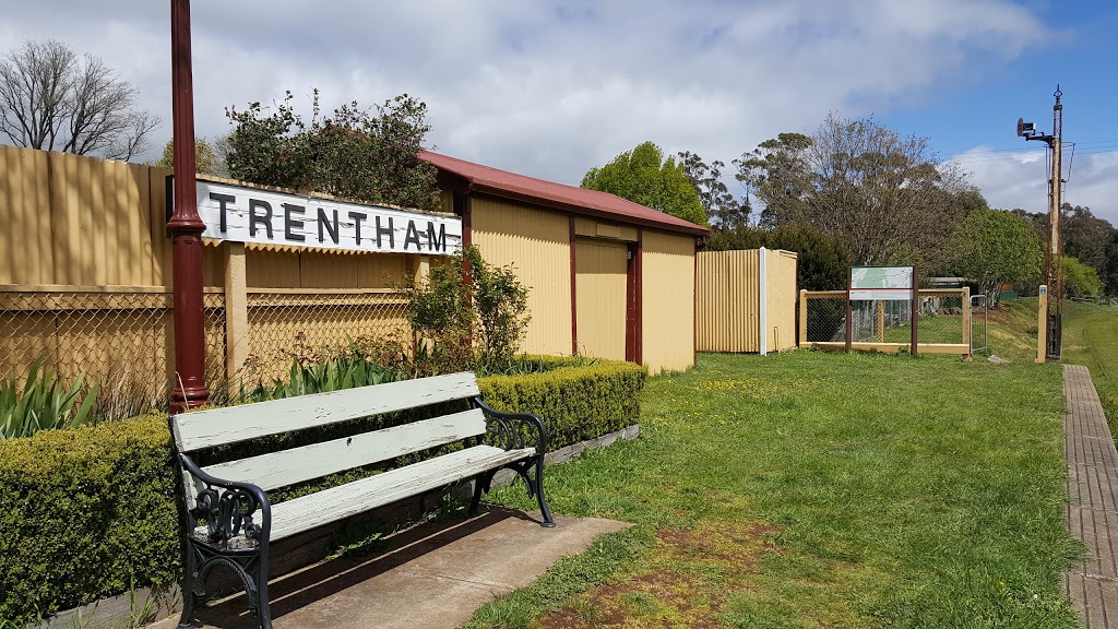 Trentham Railway Station & Visitor Information Centre | travel agency | Victoria St, Trentham VIC 3458, Australia | 1800454891 OR +61 1800 454 891