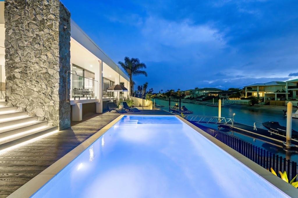 Altar Decks | 89-91 Bayview St, Runaway Bay QLD 4216, Australia | Phone: 1300 932 582