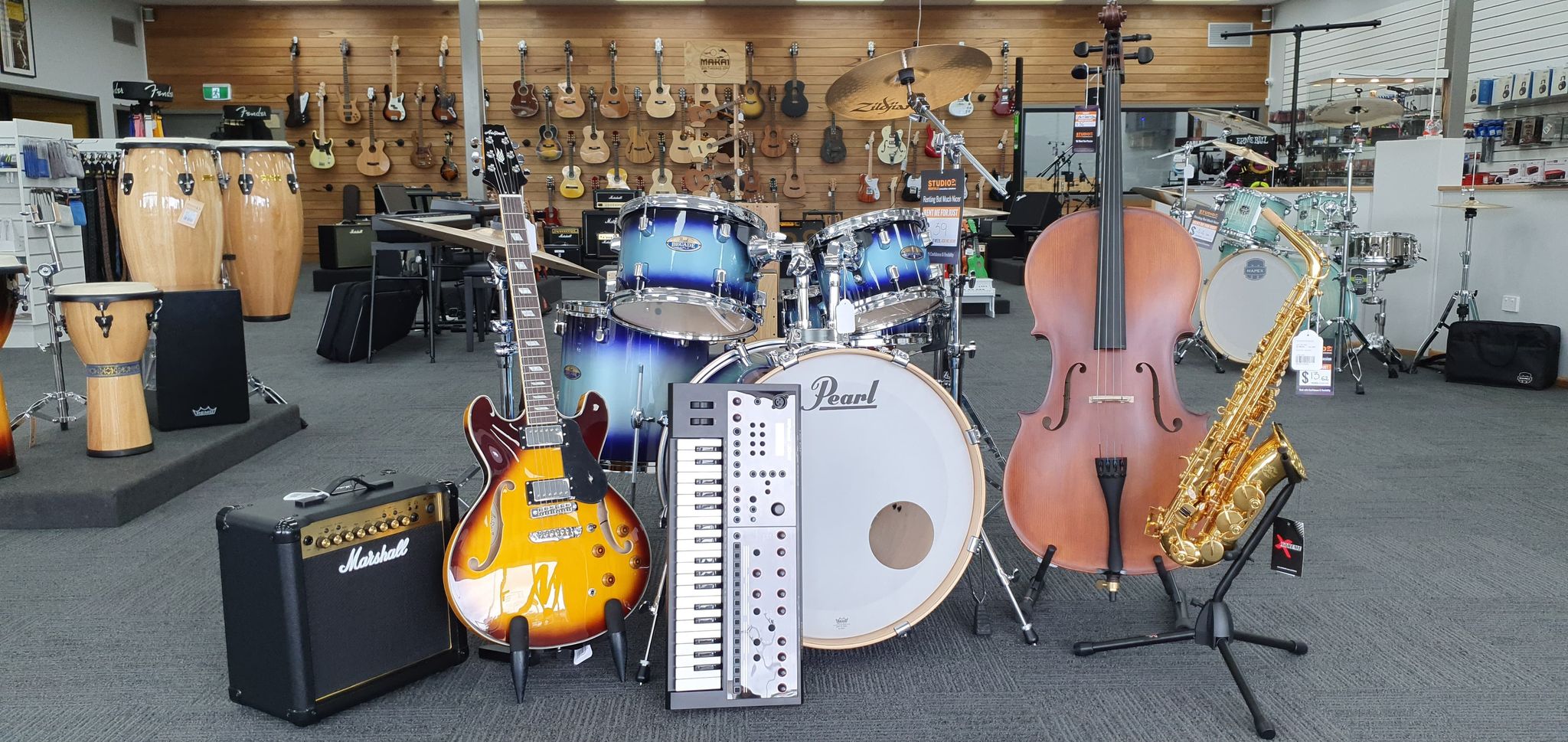 Resonator Music & Tuition | 26 Boeing Ave, Ballina NSW 2478, Australia | Phone: (02) 6681 1576