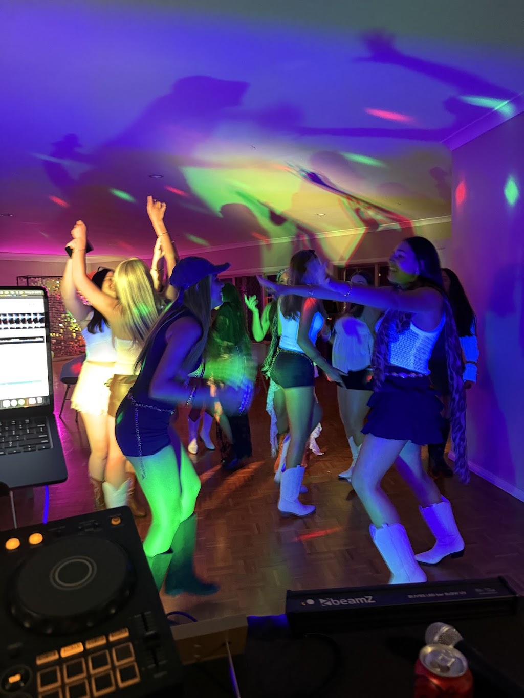 Dj JazzyKappa | 7 McPherson Pl, Illawong NSW 2234, Australia | Phone: 0400 012 444