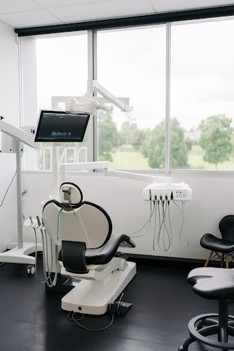 Supercare Dental and Cosmetics Silverdale | 2320 Silverdale Rd, Silverdale NSW 2752, Australia | Phone: (02) 4711 2000
