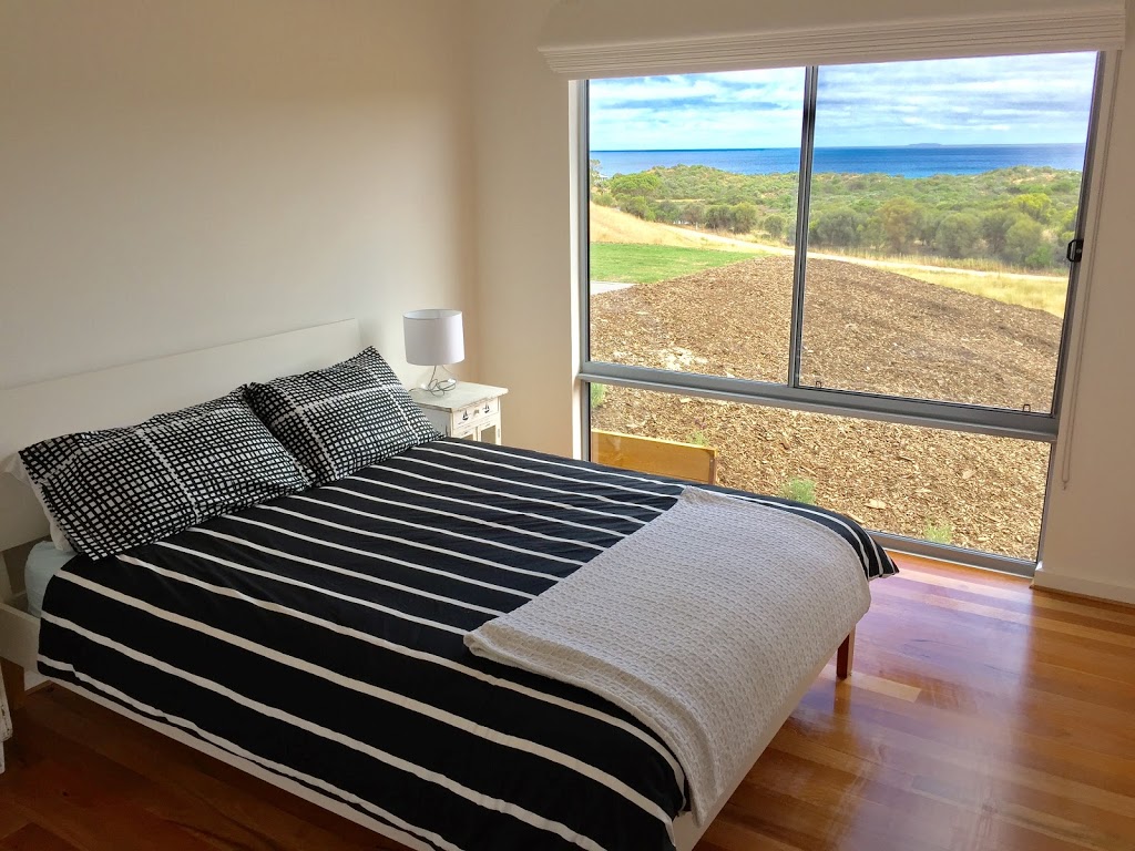 Middle River Beach House | 5967 N Coast Rd, Stokes Bay SA 5223, Australia