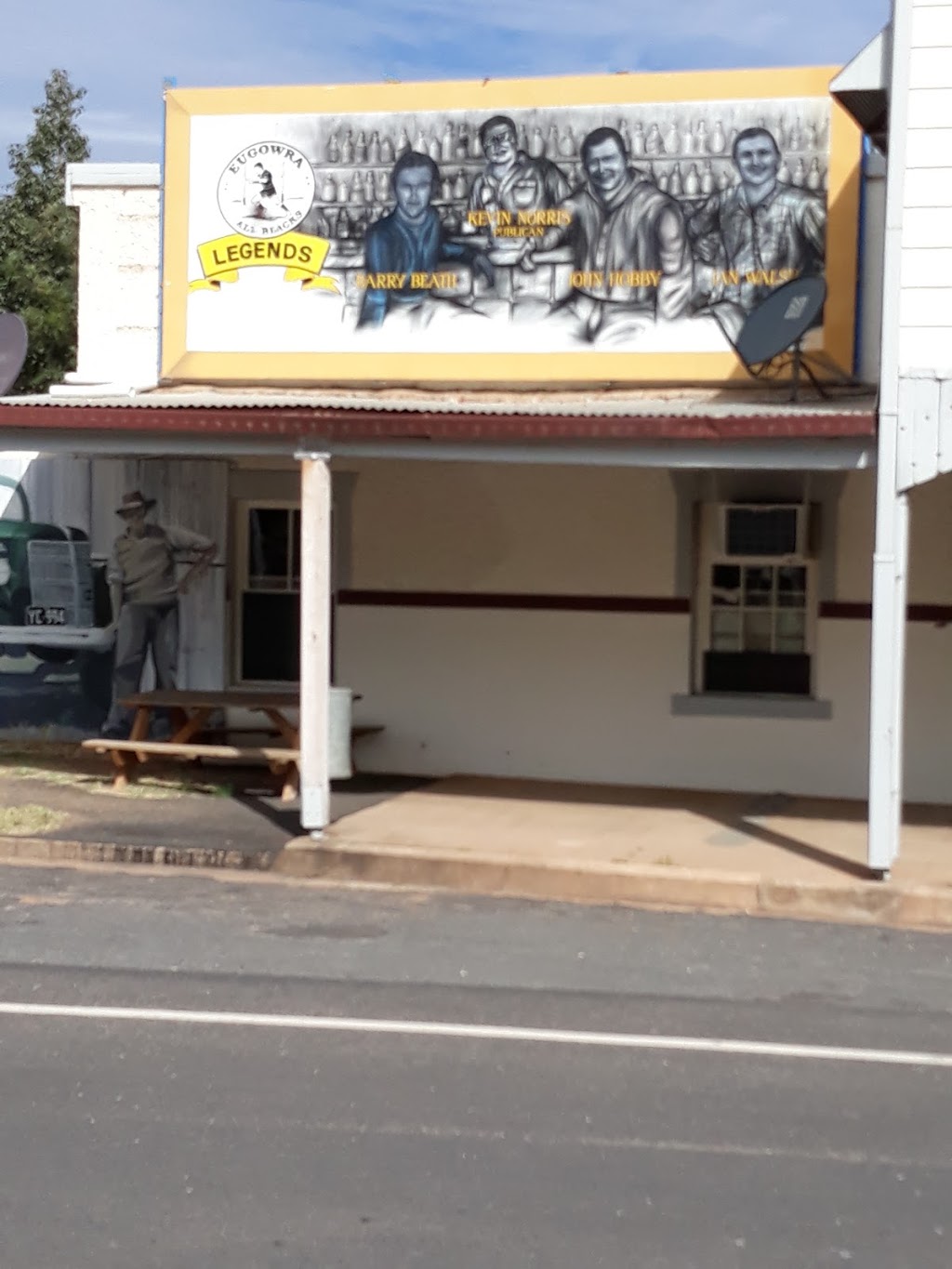Gentle Cow Cafe | cafe | 21-35 Broad St, Eugowra NSW 2806, Australia