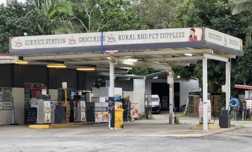 Valley Rural Services | 4856 Mackay Eungella Rd, Finch Hatton QLD 4756, Australia | Phone: (07) 4958 3174