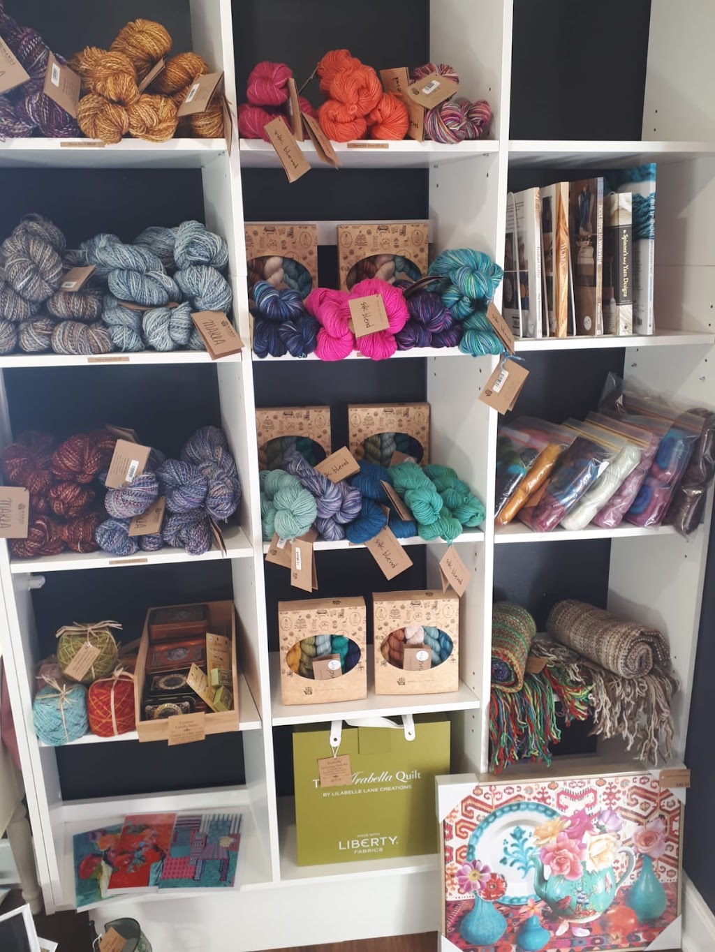 Fleur Cottage | Unit 1/32 Bridge St, Richmond TAS 7025, Australia | Phone: 0401 195 881