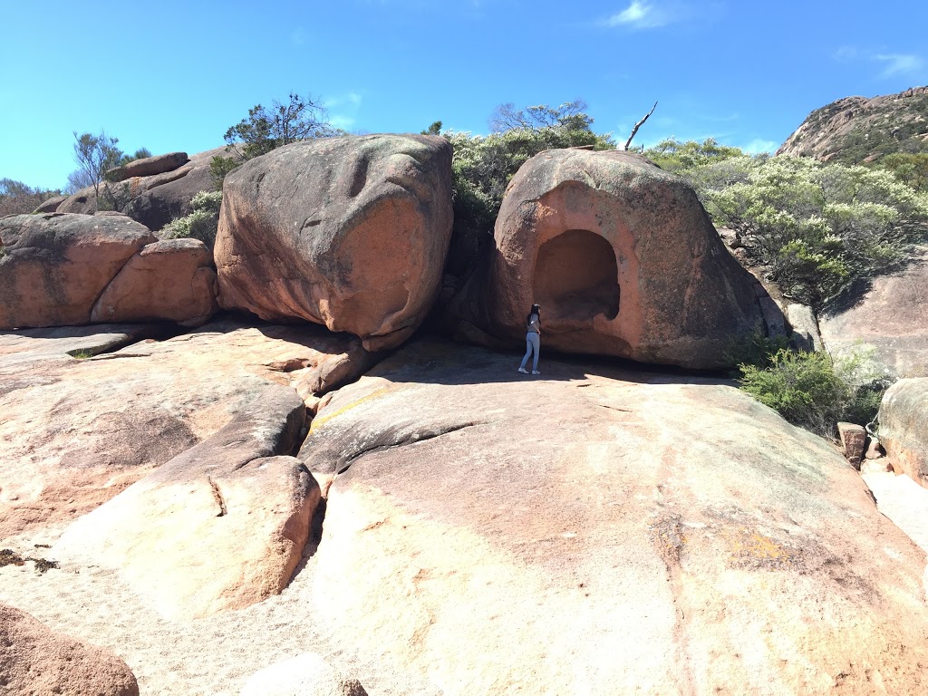 Parking For Beach Lookout | Freycinet TAS 7215, Australia