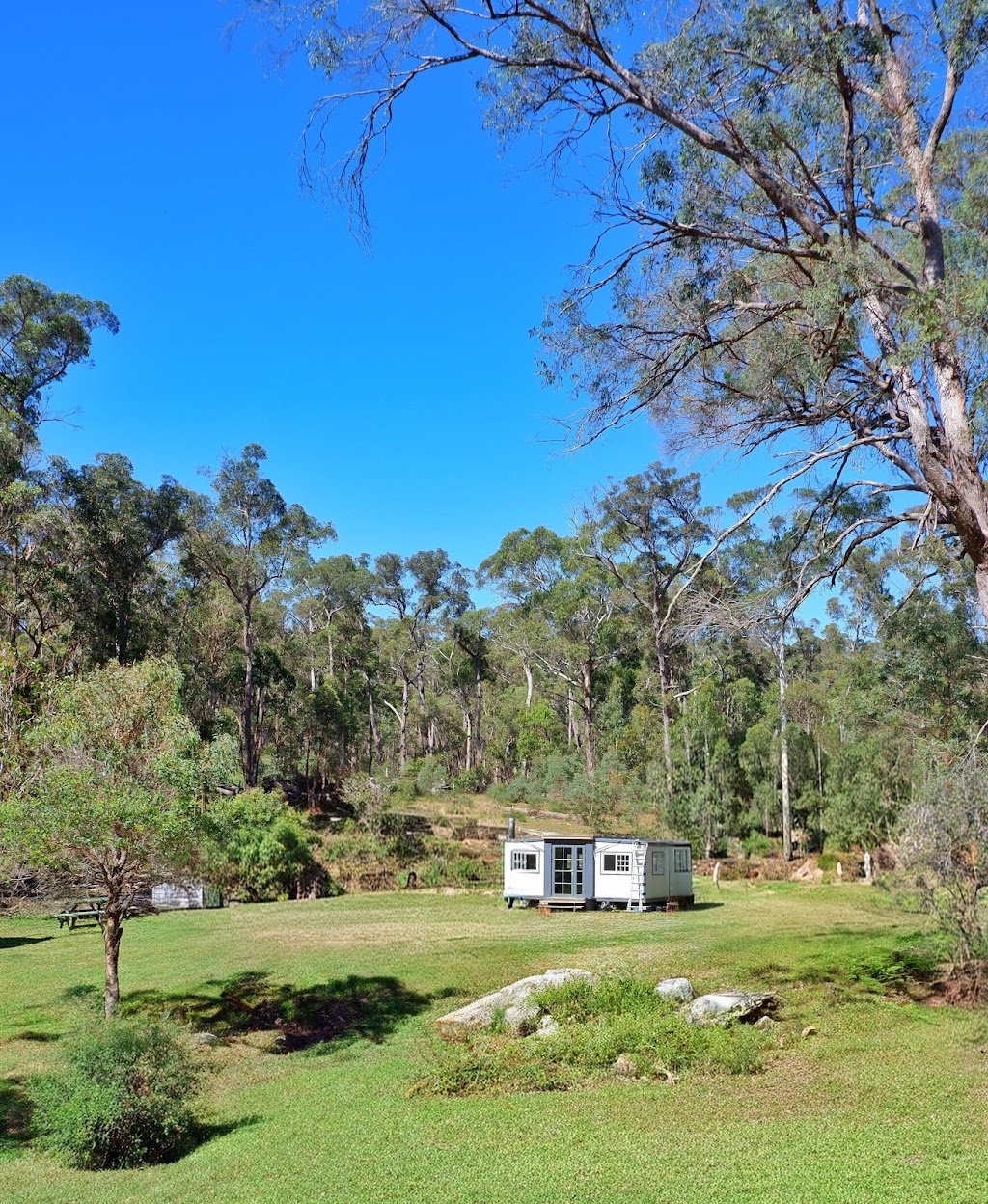 Doustys Farm Stay | 12089 Gwydir Hwy, Glen Elgin NSW 2370, Australia | Phone: 0428 162 158