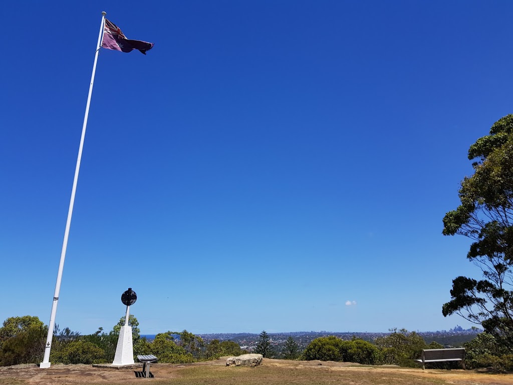 Governor Phillip Lookout | tourist attraction | 7093 0, Warringah Rd, Beacon Hill NSW 2100, Australia | 1300434434 OR +61 1300 434 434