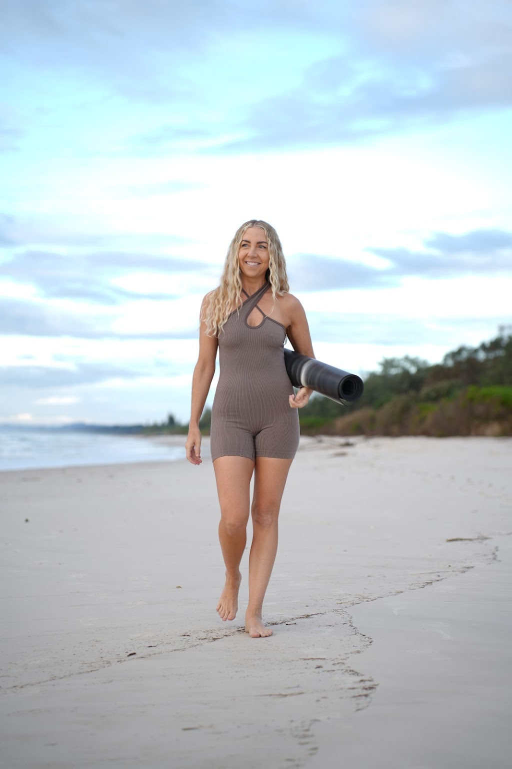 Brodie Rees Yoga | 3 Helen St, South Golden Beach NSW 2483, Australia | Phone: 0412 614 144