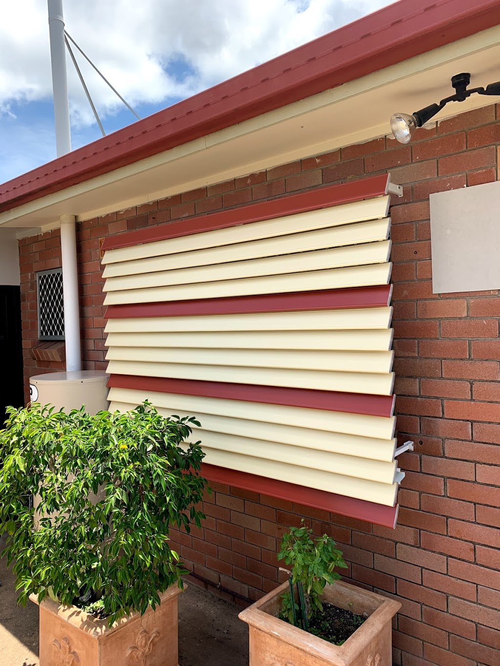 Blinds 2 U | home goods store | 126-128 Eighth Ave, Home Hill QLD 4806, Australia | 0417559908 OR +61 417 559 908