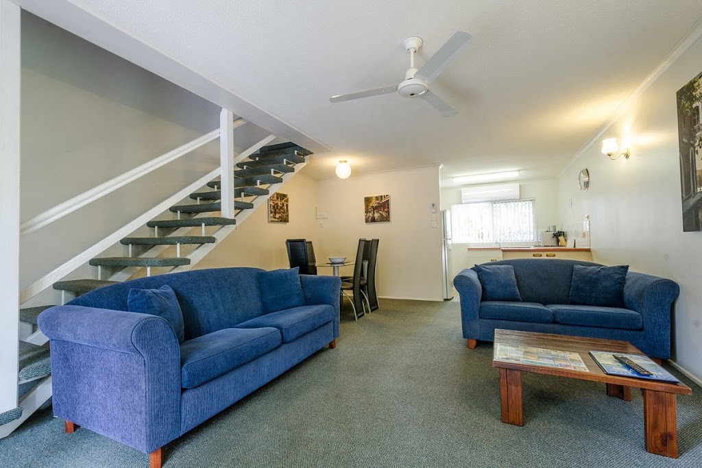 Coast Apartments | lodging | 405 Esplanade, Torquay QLD 4655, Australia | 0741251315 OR +61 7 4125 1315