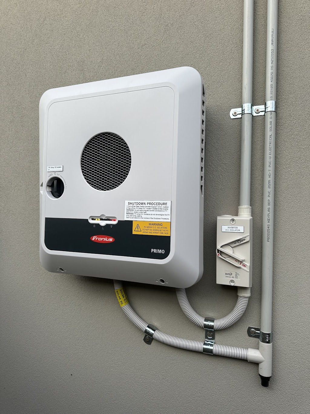 Solar Coaster Tasmania | Unit 3/27 Marlborough St, Sandy Bay TAS 7005, Australia | Phone: 0417 313 737