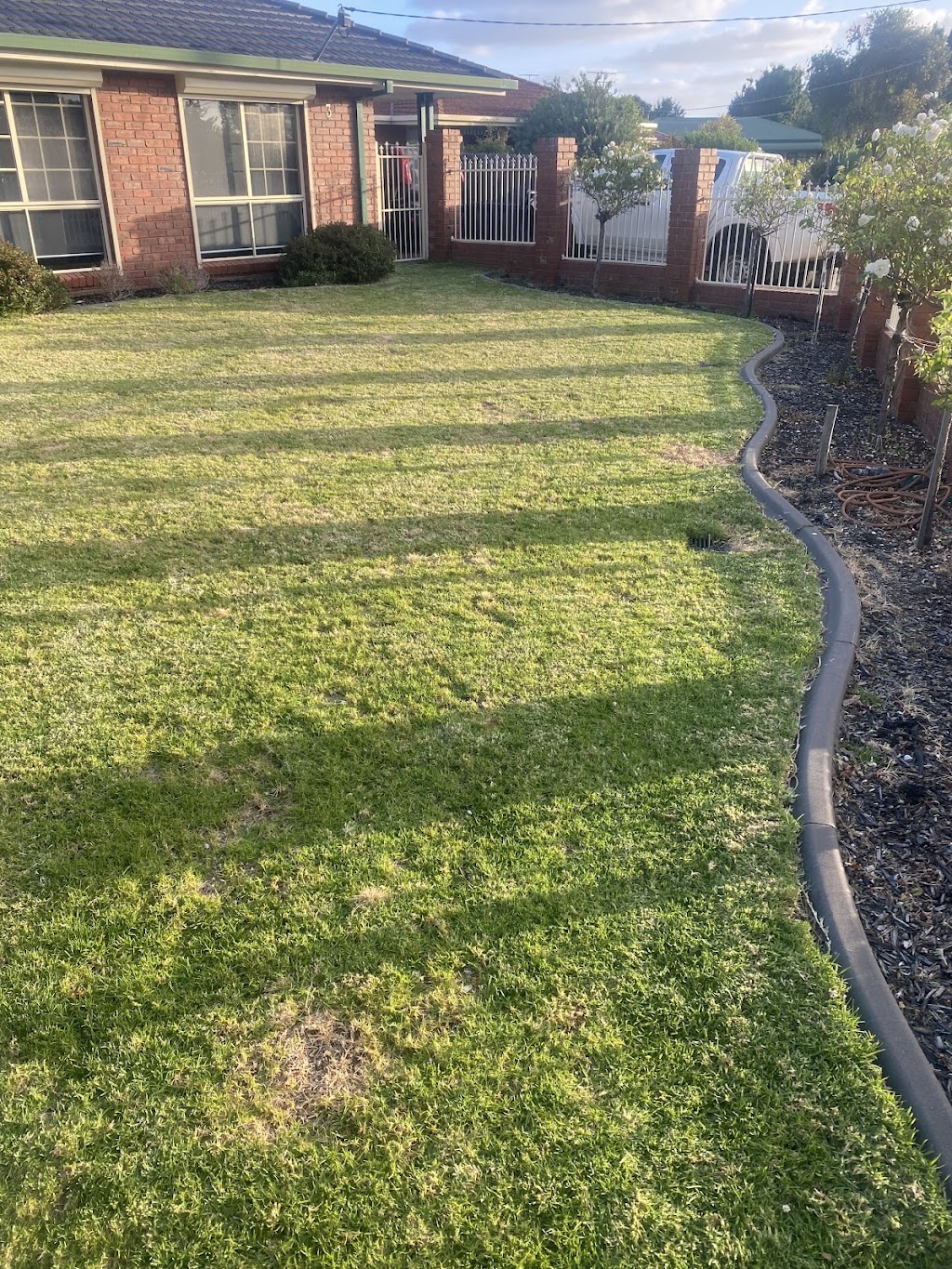 The Backyard Barber | Warralily Blvd, Armstrong Creek VIC 3217, Australia | Phone: 0408 178 999