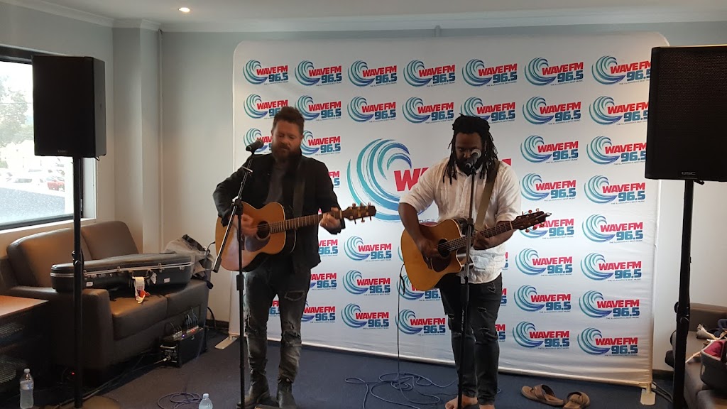 Wave FM | Top Floor, 73 King St, Warrawong NSW 2502, Australia | Phone: (02) 4275 2965