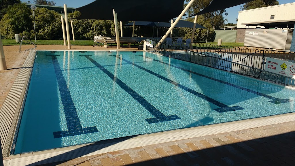 Nhill Outdoor Pool | Whitehead Ave, Nhill VIC 3418, Australia | Phone: (03) 5391 1224
