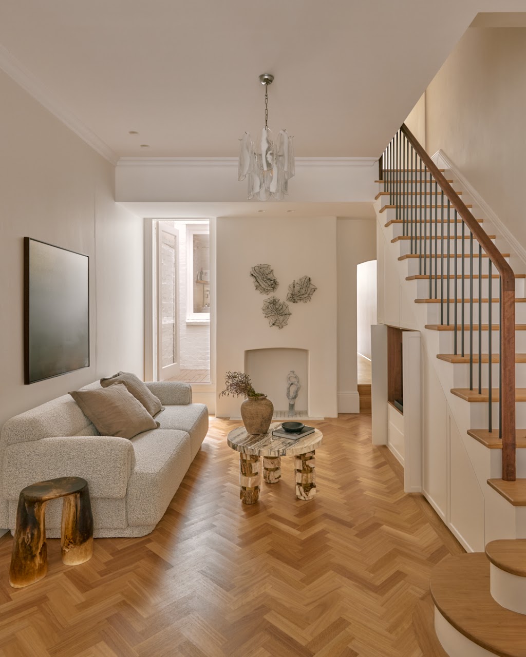 Michiru Higginbotham | 25 Albion St, Waverley NSW 2024, Australia | Phone: (02) 9121 6239