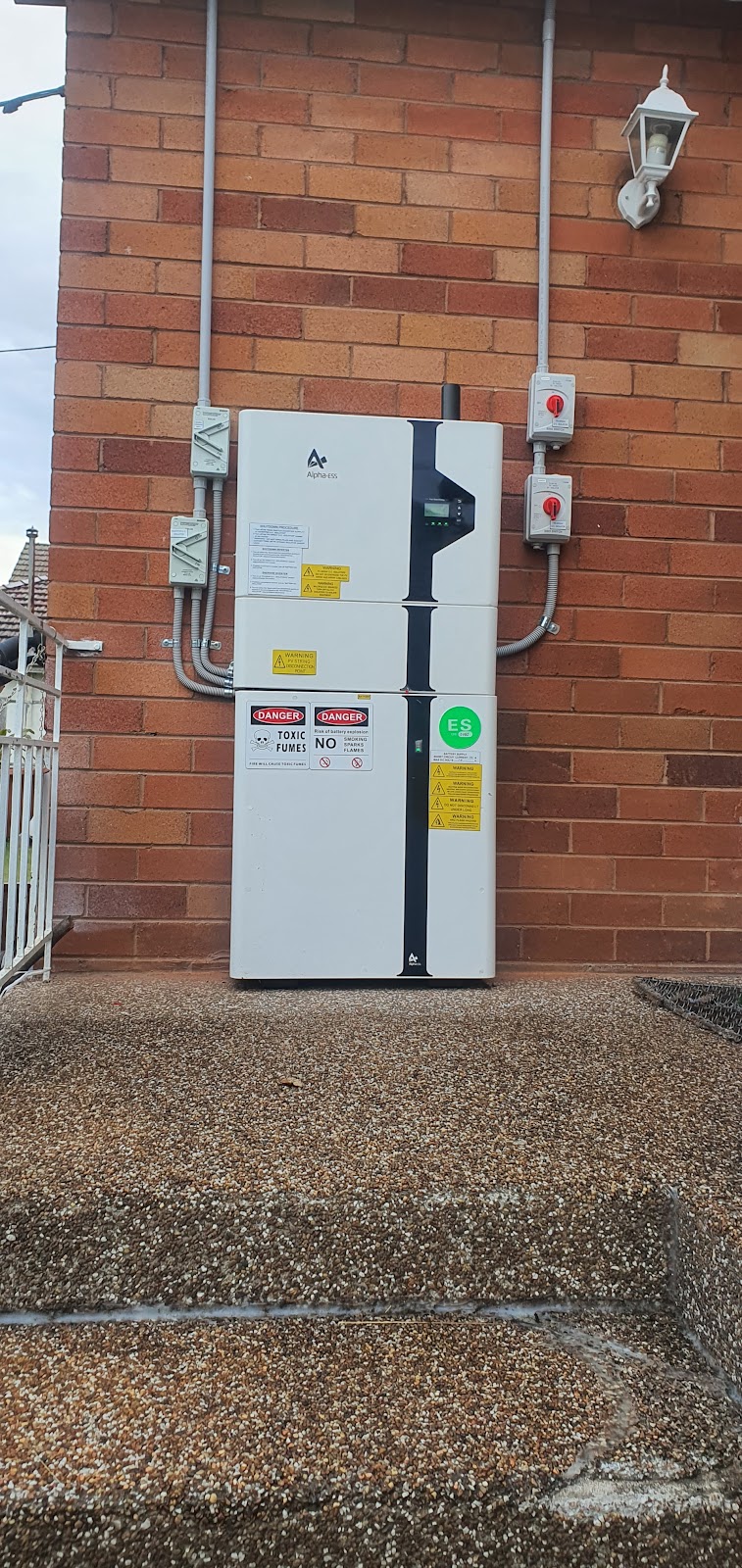 Solaright | Affordable Solar & Battery Packages | 6A/121 - 125 Newton Rd, Wetherill Park NSW 2164, Australia | Phone: 1300 739 793