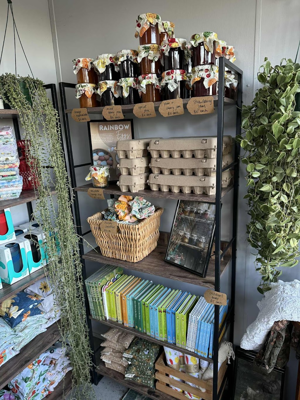Marlu Mini Farm | 58 Ala Moana Rd, East Kurrajong NSW 2758, Australia | Phone: 0414 298 205