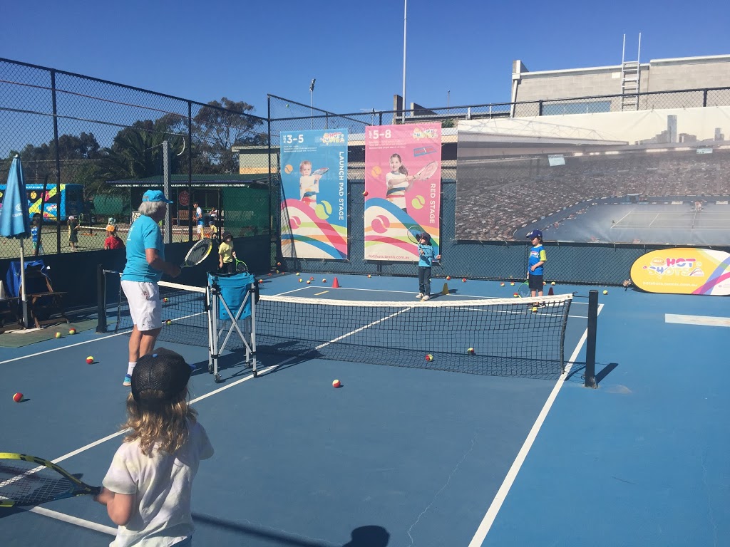 Elsternwick Park Tennis Centre | 464 St Kilda St, Brighton VIC 3186, Australia | Phone: (03) 9531 3782