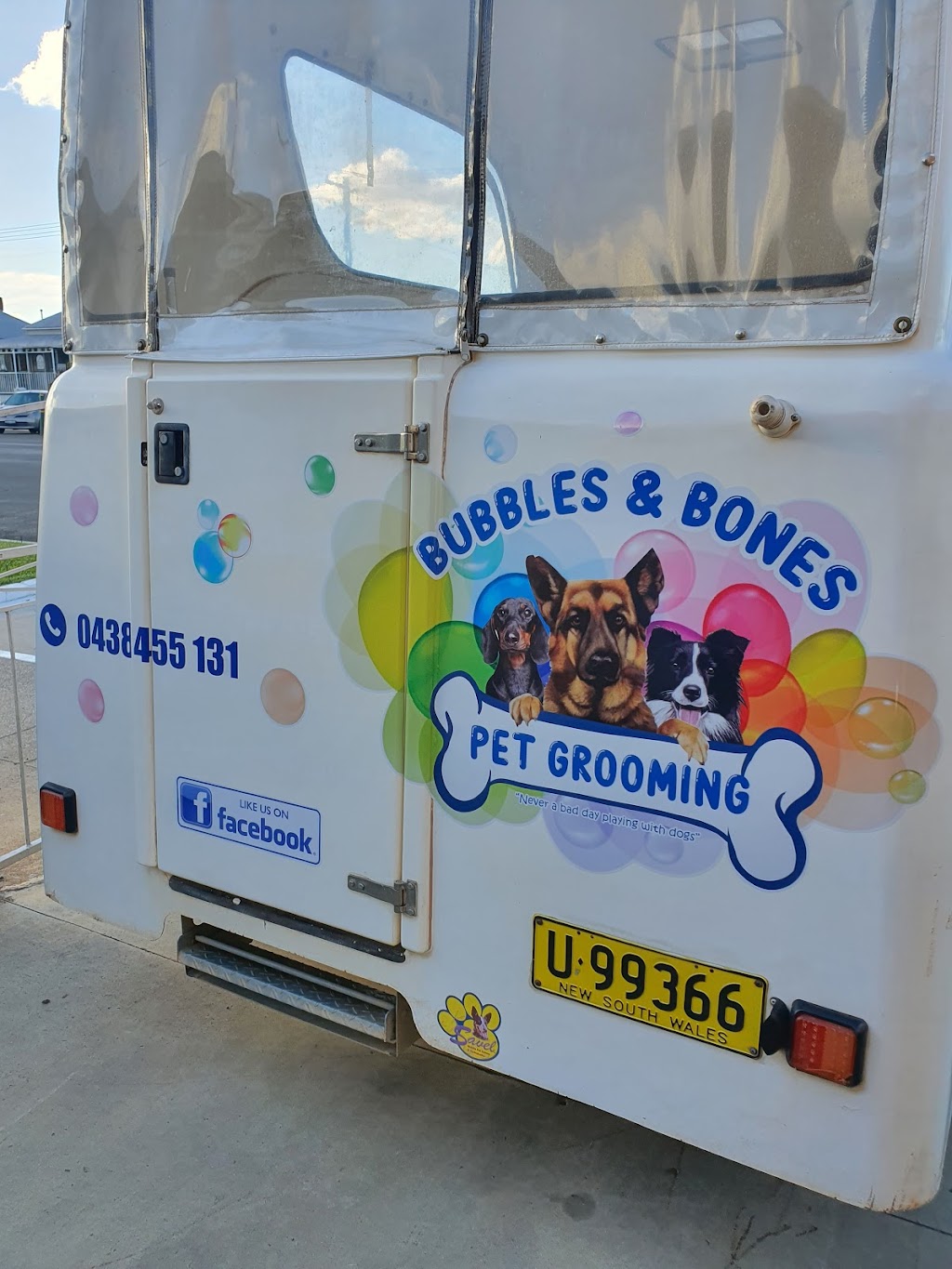 Bubbles & Bones Pet Grooming |  | 7 Johnston St, Gunnedah NSW 2380, Australia | 0438455131 OR +61 438 455 131