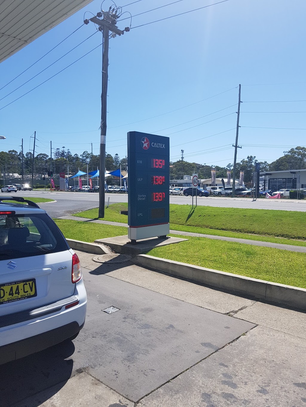 Caltex Coffs Harbour | gas station | Pacific Hwy, Coffs Harbour NSW 2450, Australia | 0266521998 OR +61 2 6652 1998
