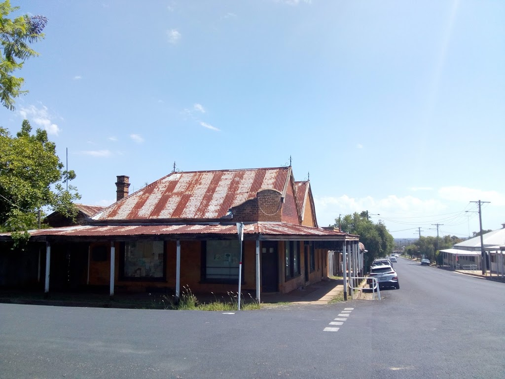 Cobbs Bakery Cafe & Takeaway | 82 Herbert St, Gulgong NSW 2852, Australia | Phone: (02) 6374 1364