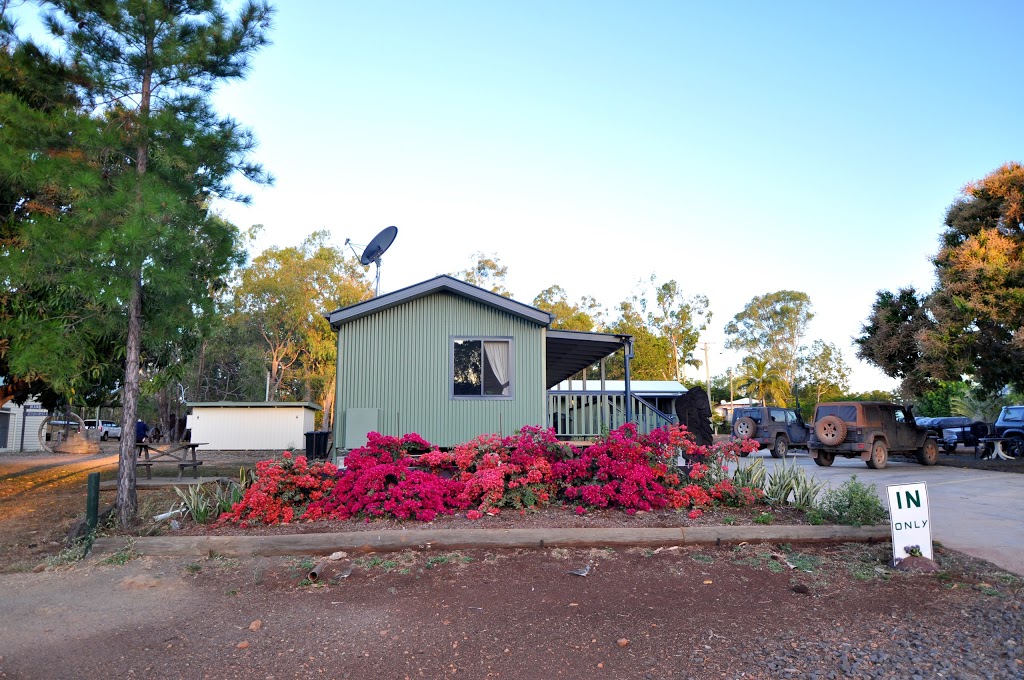 Laura Motel | lodging | 1 Terminus St, Laura QLD 4892, Australia | 0740603238 OR +61 7 4060 3238