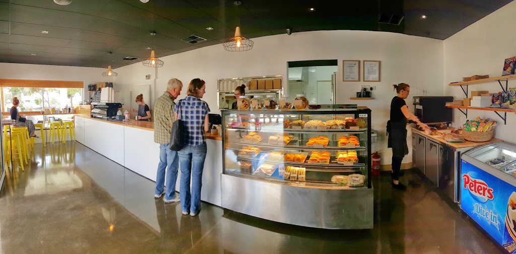 Pengos Cafe | cafe | 153 Arcadia Dr, Shoalwater WA 6169, Australia | 0895911333 OR +61 8 9591 1333