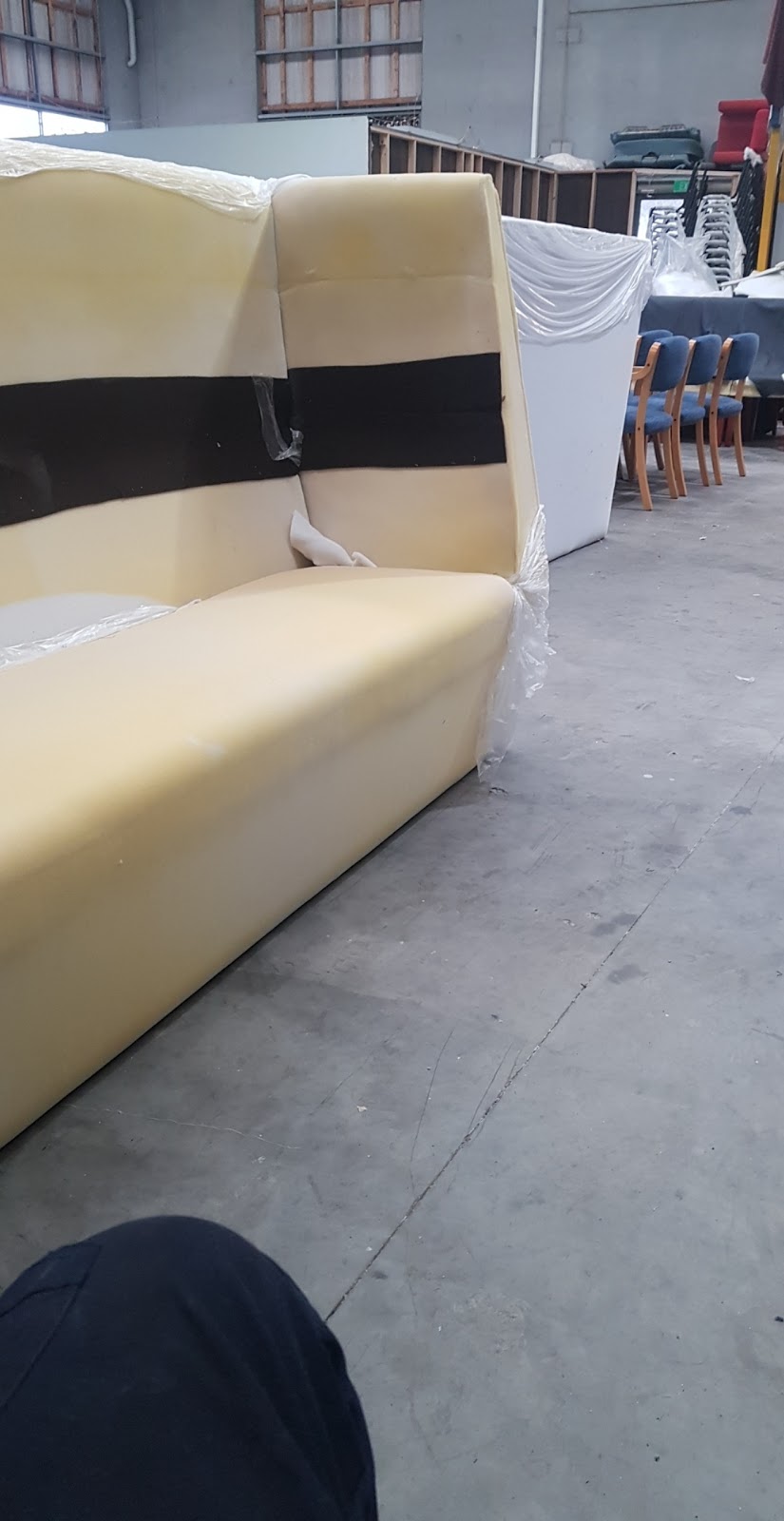 A&E Upholstery PTY LTD | furniture store | 17-19 Star Cres, Hallam VIC 3803, Australia | 0397023544 OR +61 3 9702 3544