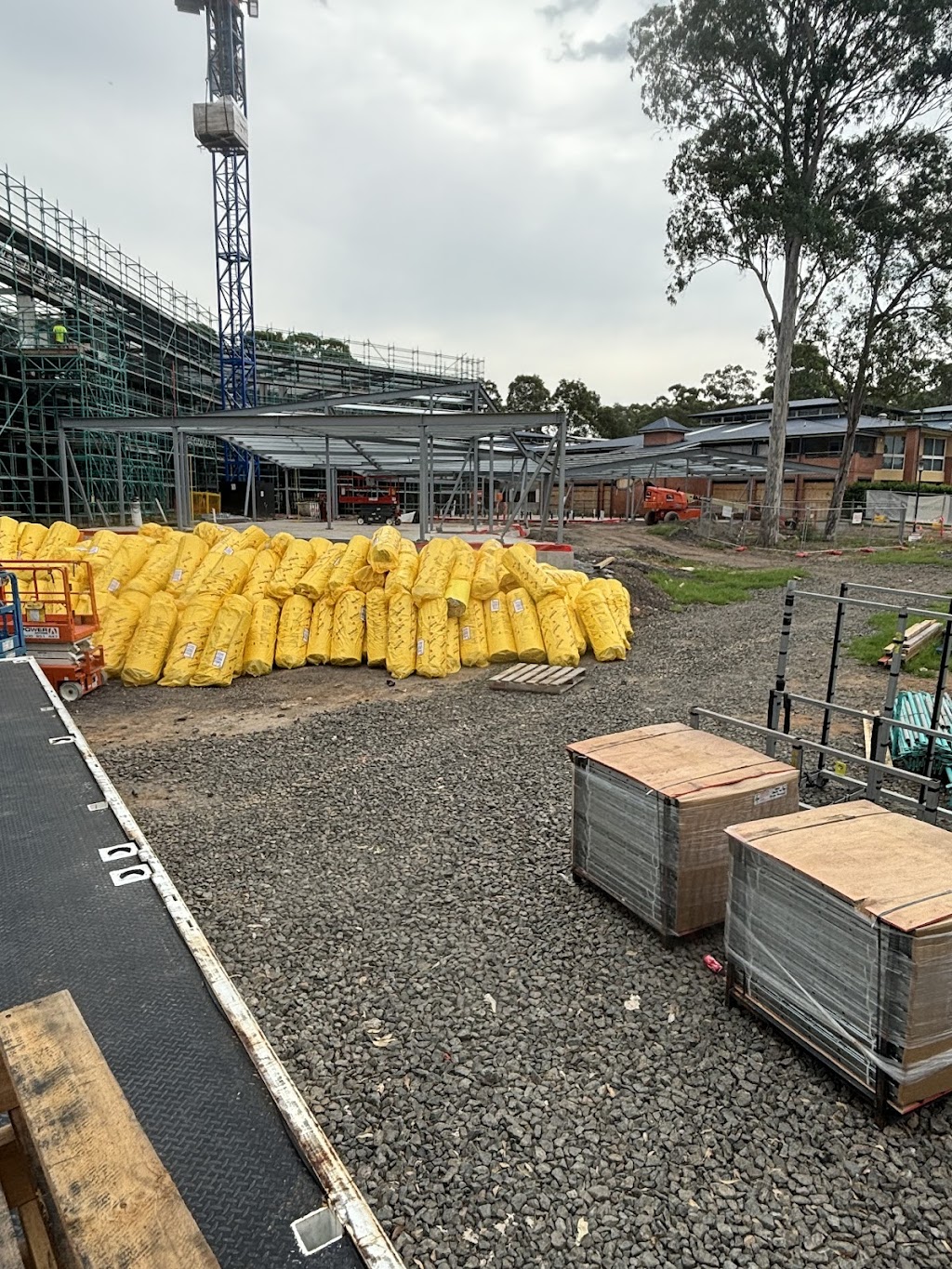 ABOVE THE REST ROOFING SOLUTIONS (AUST) PTYLTD | Budgewoi Rd, Noraville NSW 2263, Australia | Phone: 0409 153 664