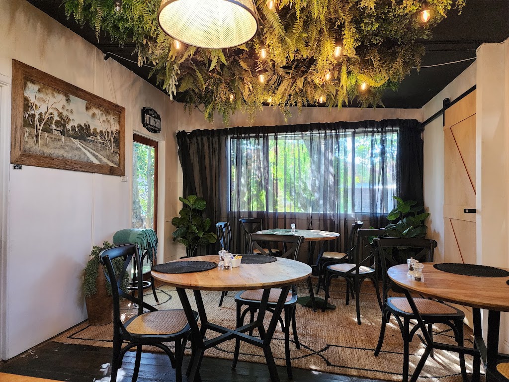Laurel Cottage Cafe & Bar | 707-709 Beechmont Rd, Lower Beechmont QLD 4211, Australia | Phone: (07) 5597 6127