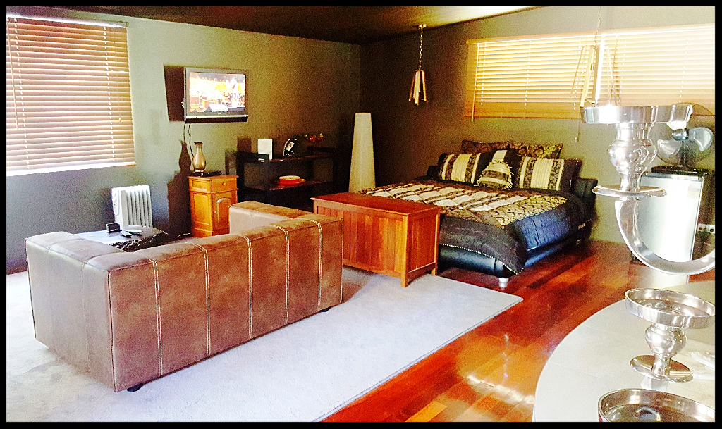 Mudstone Guest House Suites | lodging | Lot 8201 Old Vasse Rd, Yeagarup WA 6260, Australia | 0477975867 OR +61 477 975 867