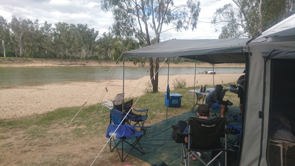 Little Toms Bend | campground | Cobram VIC 3644, Australia