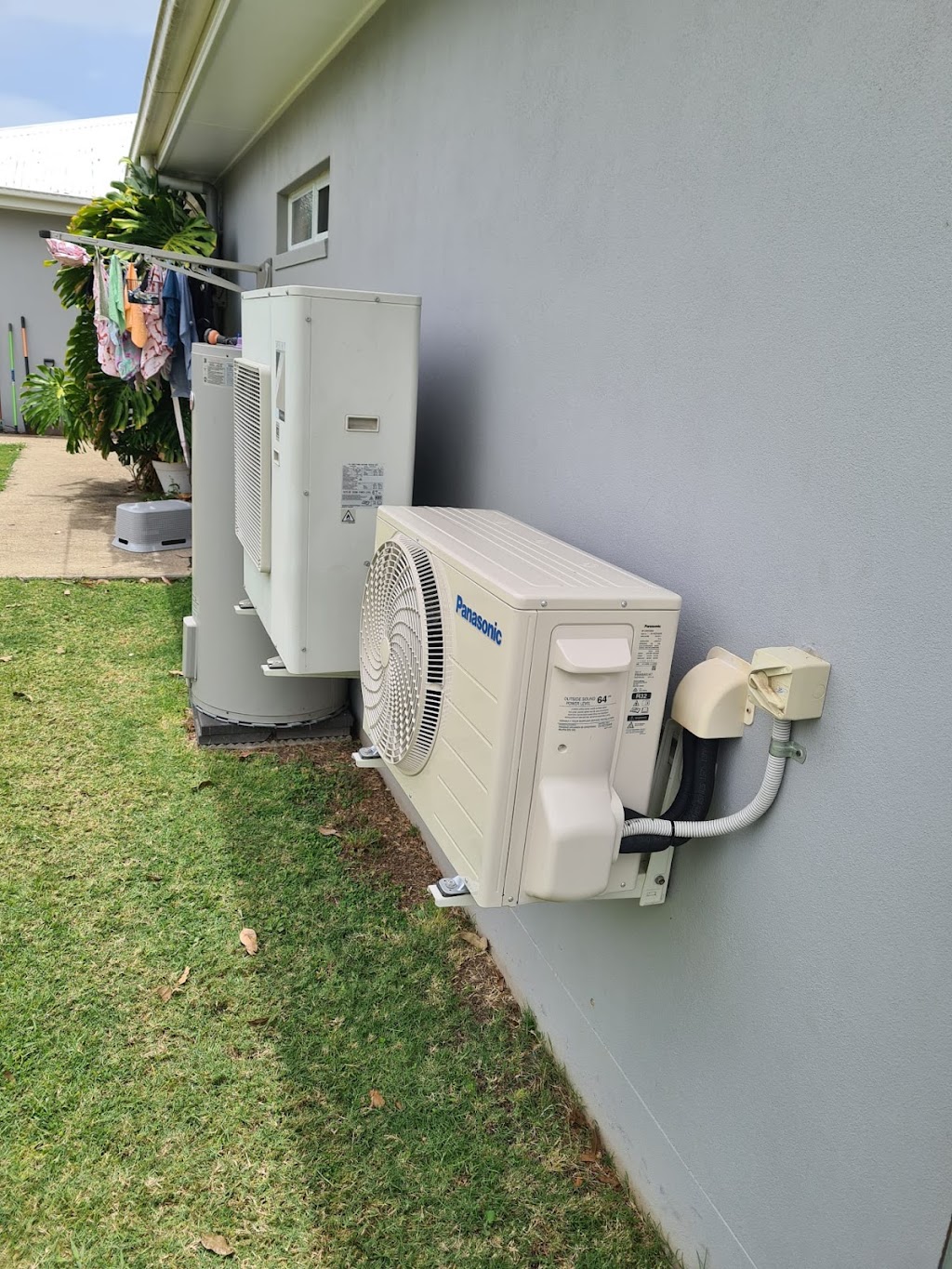 Fridgetec ACR services T/A SRS | Unit 1/37 Hangan St, Bucasia QLD 4750, Australia | Phone: 0476 390 001