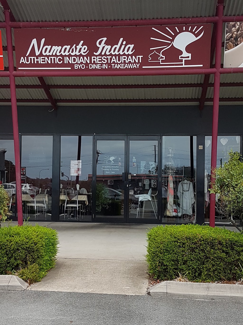 Namaste India Authentic Indian Restaurant | 2b/6-12 Bunya Park Dr, Eatons Hill QLD 4037, Australia | Phone: (07) 3325 3515